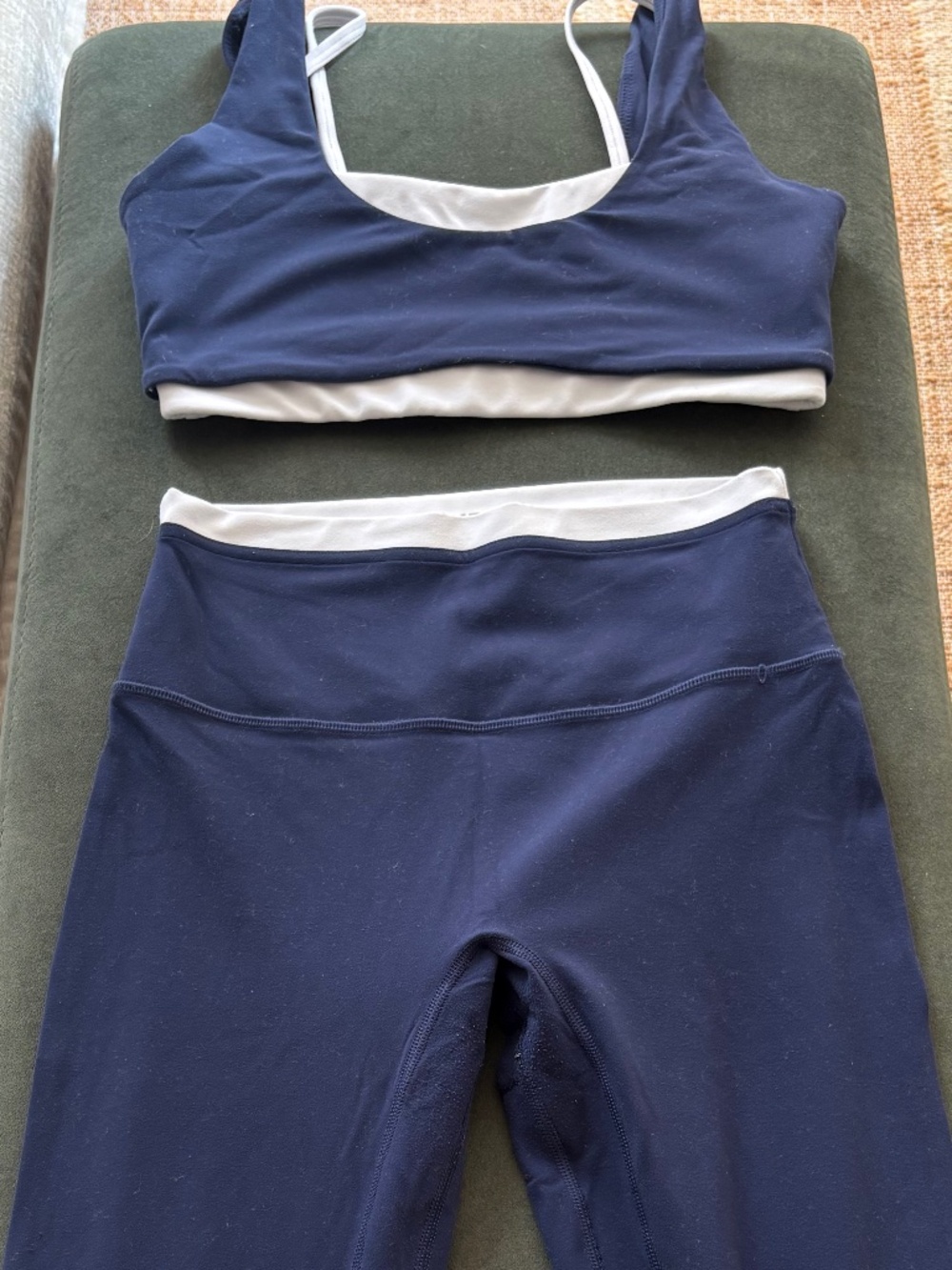 Abercrombie YPB Workout Set